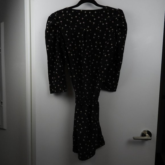 3/4 Sleeve Dress with Belt in Medium - Picture 5 of 9